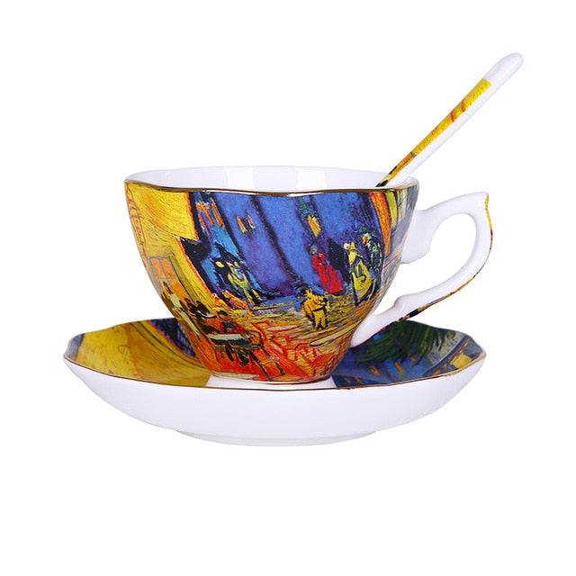 Kahvimuki ja lautassetti "The New Van Gogh"