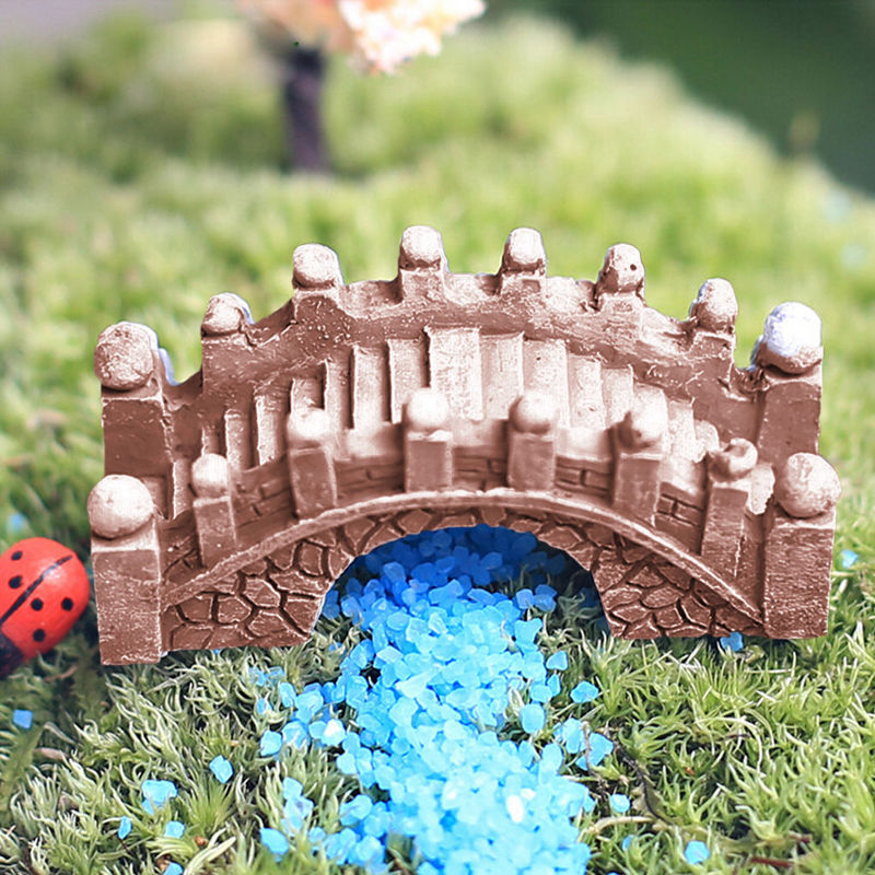 Miniatyyri taloja/hahmoja/puita/siltoja ym.