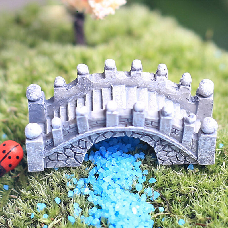 Miniatyyri taloja/hahmoja/puita/siltoja ym.