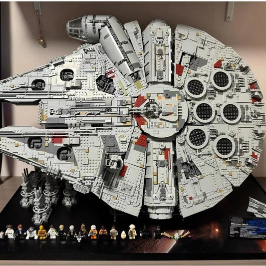 "Tähtien Sota" Millenium Falcon rakennusarja 1381-osaa