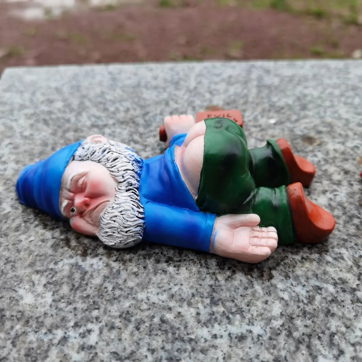 Känninen puutarhatonttu 15cm