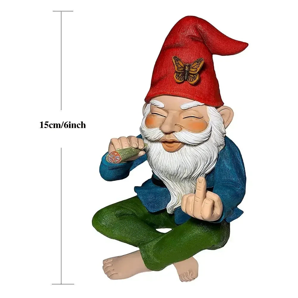 Hauska Tonttu Resinipatsas – Tupakoiva Tonttu Keskisormi | Kirjahylly- & Puutarhakoriste
